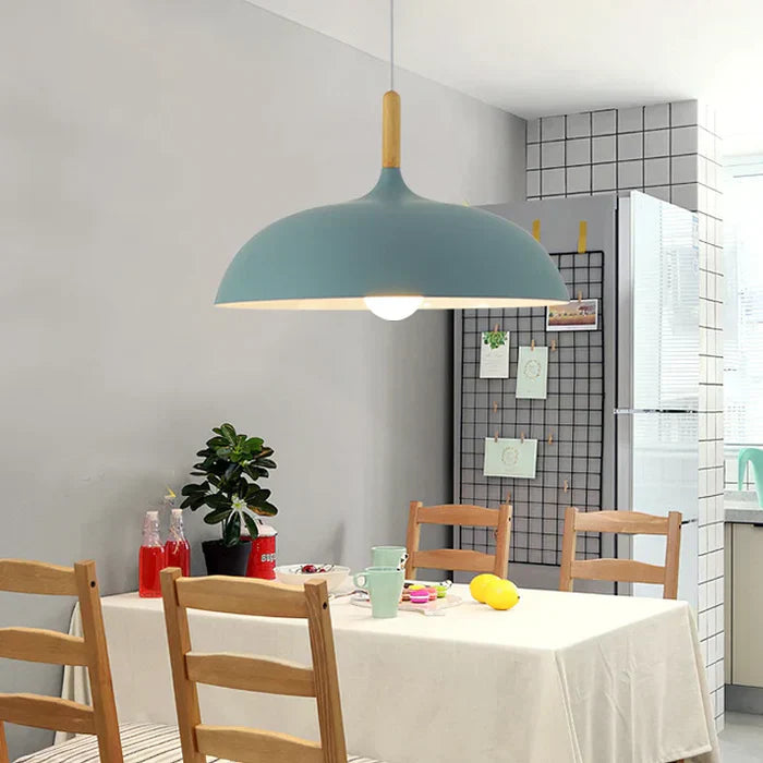 LUMINAIRE – Elegant Scandinavian Oak Ceiling Light
