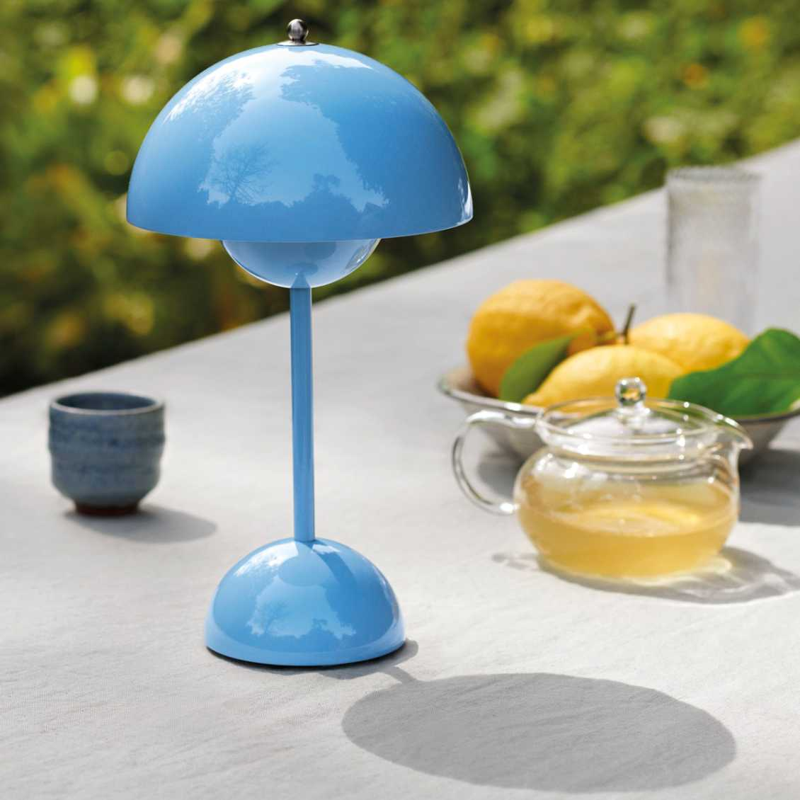 LUNARIA – Chic Wireless LED Table Lamp