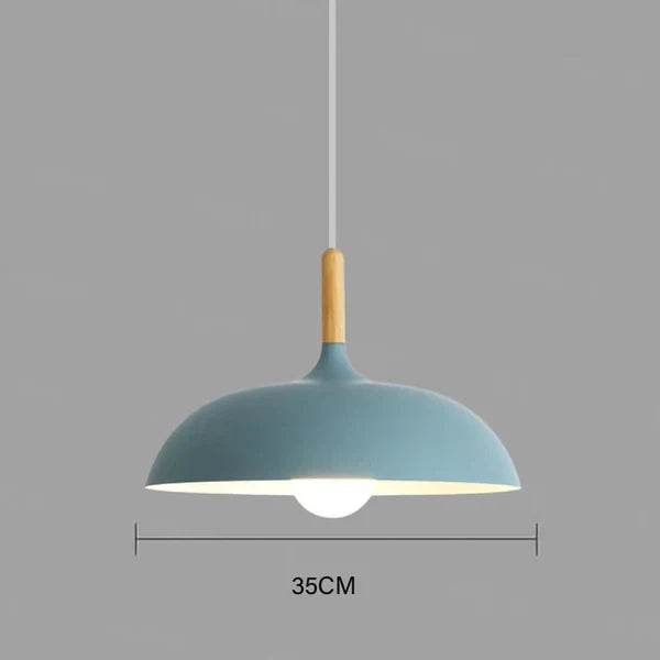 LUMINAIRE – Elegant Scandinavian Oak Ceiling Light