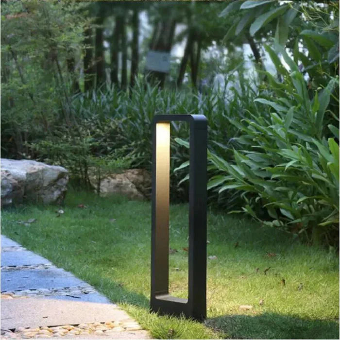 LUMINAIRE – Elegant Ground Spot Light for Outdoors