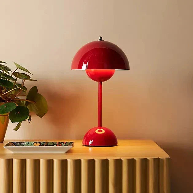 LUNARIA – Chic Wireless LED Table Lamp