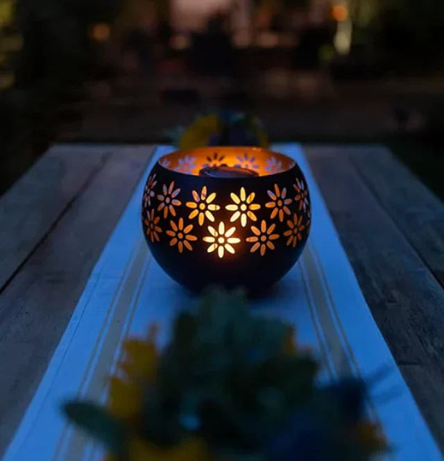 LUMIFLORA – Elegant Floral Candle Lamp & Aroma Diffuser