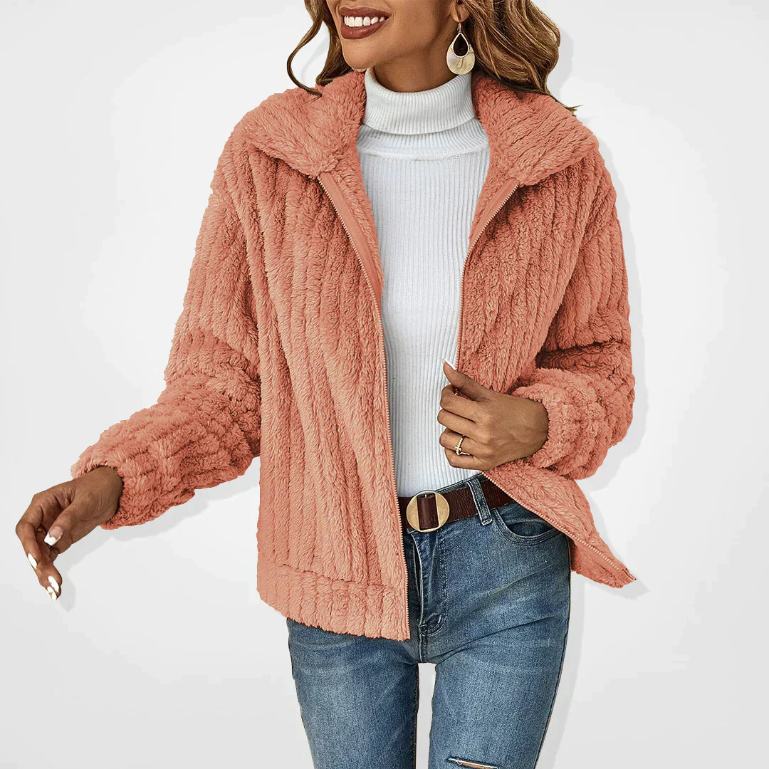 Elegant Women's Blazer: Timeless Style & Comfort