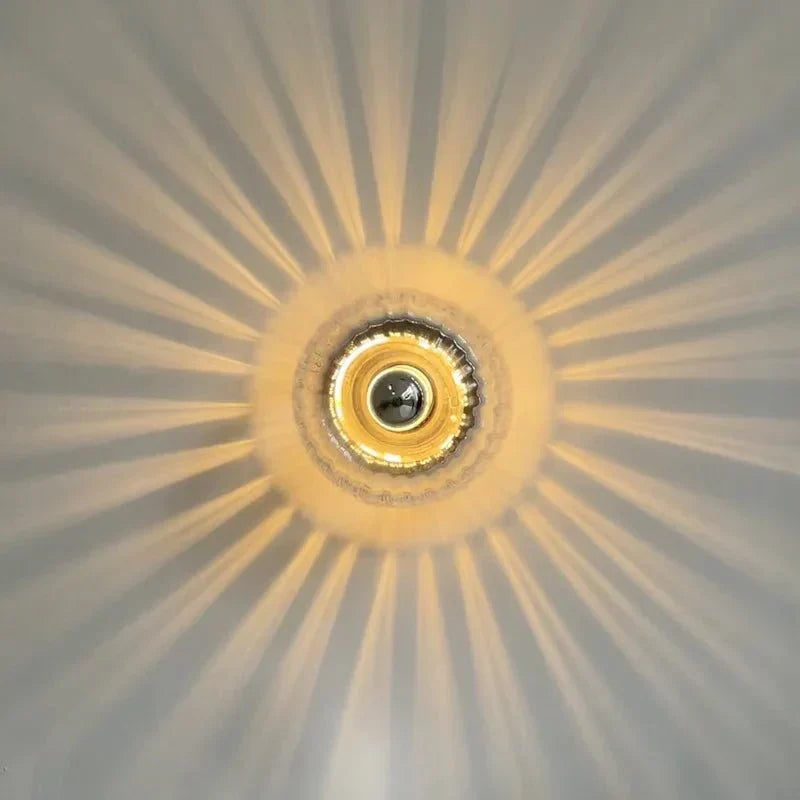 LUMINAIRE – Elegant Bauhaus-Inspired Wall Lamp