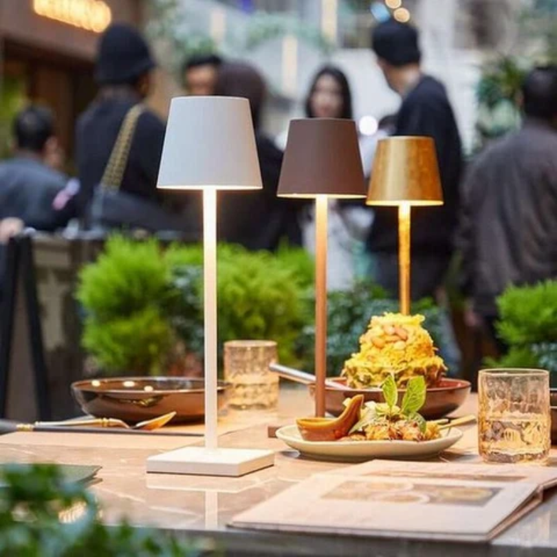 LUMINOUS – Elegant Cordless LED Table Lamp