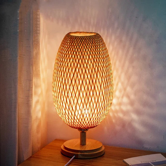 BAMBOO LUMINA – Vintage Table Lamp with Rustic Charm