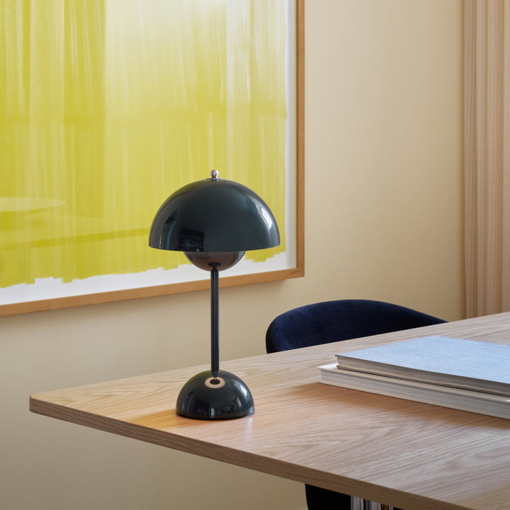LUNARIA – Chic Wireless LED Table Lamp