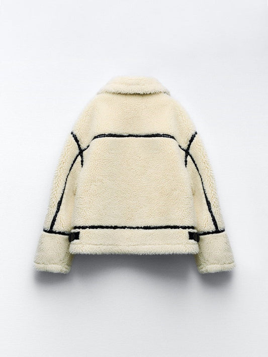 MAE Teddy Jacket: Elegant Comfort Redefined