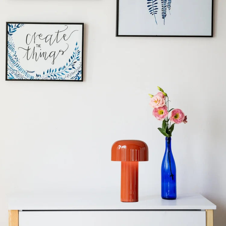 LUMINAIRE – Versatile LED Table Lamp with Dimming Options