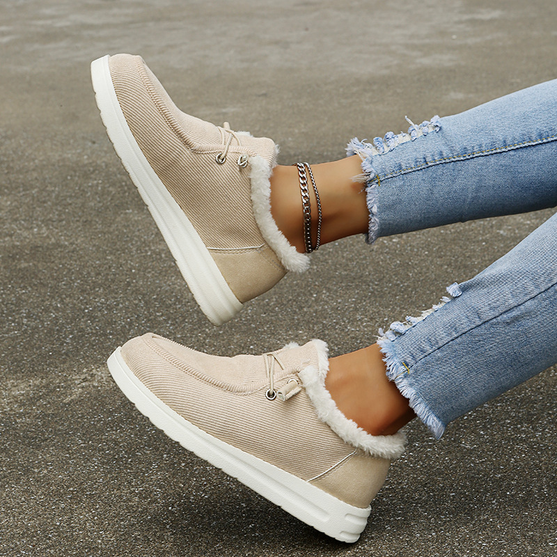 Elegant Winter Sneakers with Cozy Fur Lining
