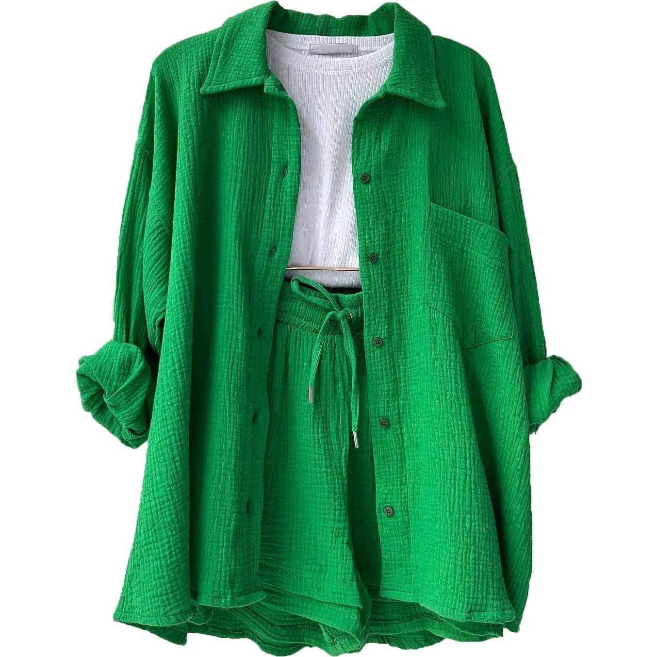 Effortless Summer Suit: Stylish Comfort & Coolness