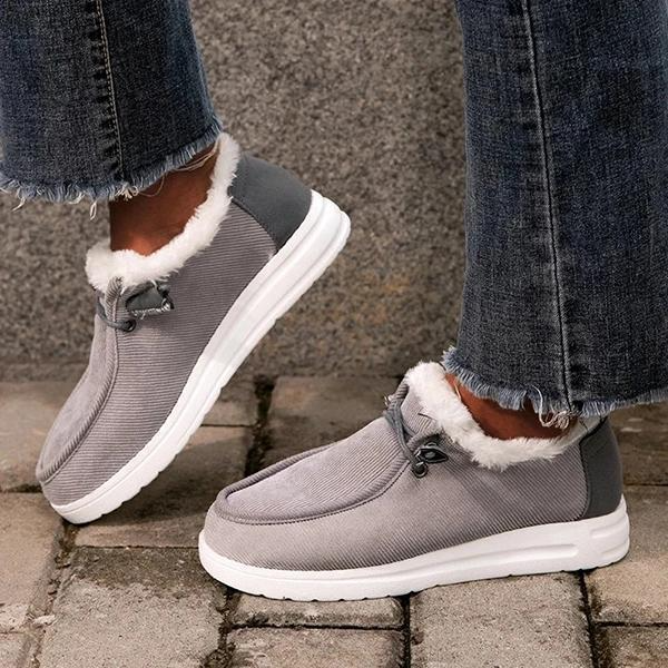 Elegant Winter Sneakers with Cozy Fur Lining